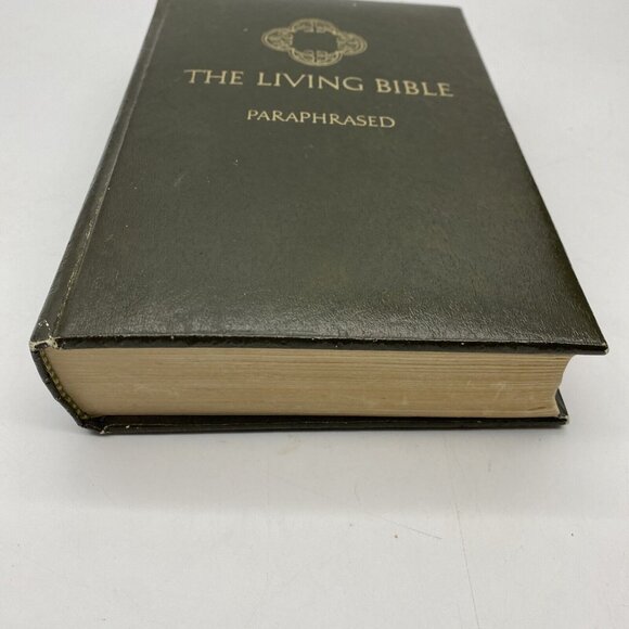 THE LIVING BIBLE Paraphrased 1973 Tyndale House Green Padded Hardcover - Picture 3 of 16